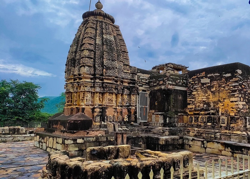 Neelkanth temple, Alwar district