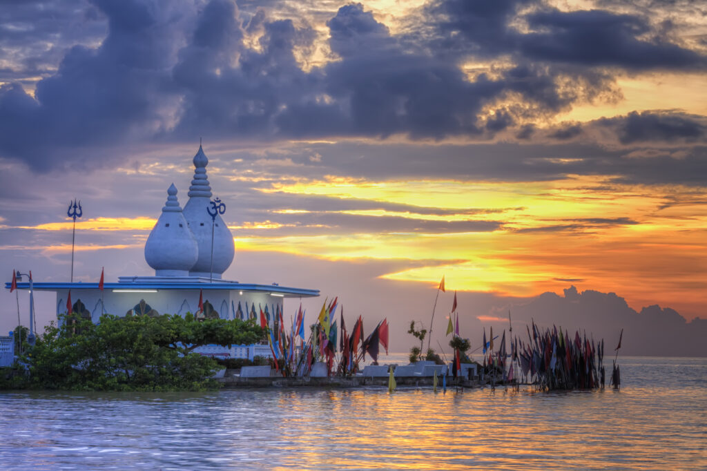 Temple in the Sea 8