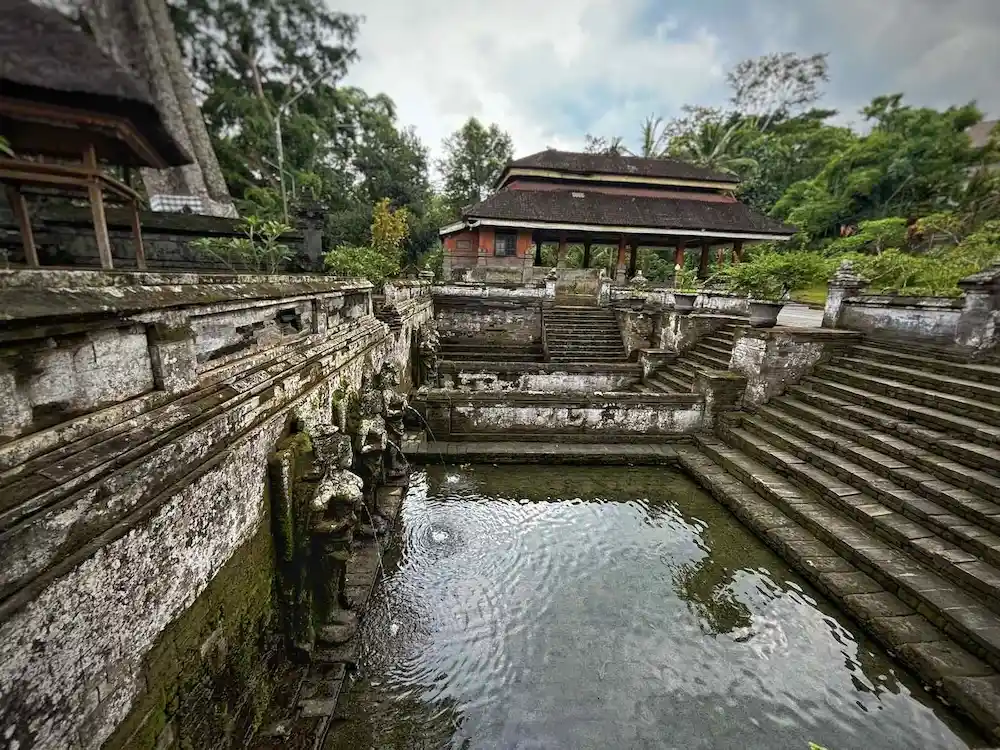Goa gajah 4