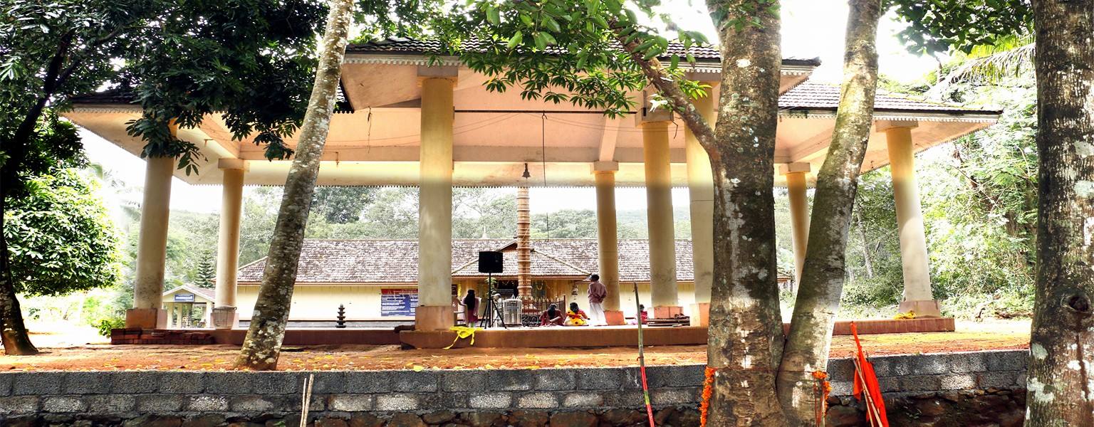 Mukkoottuthara Thiruvambadi Sree Krishaswami Temple 4