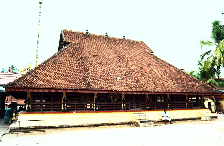 Haripad Sree Subrahmanya Swamy temple 4
