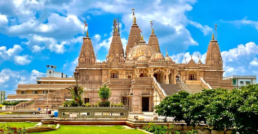 BAPS Swaminarayan Mandir 4