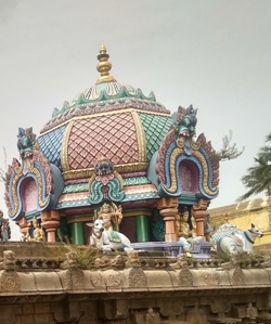 Tirumeeyachur Ilamkovil Sakalabhuvaneswarar Temple