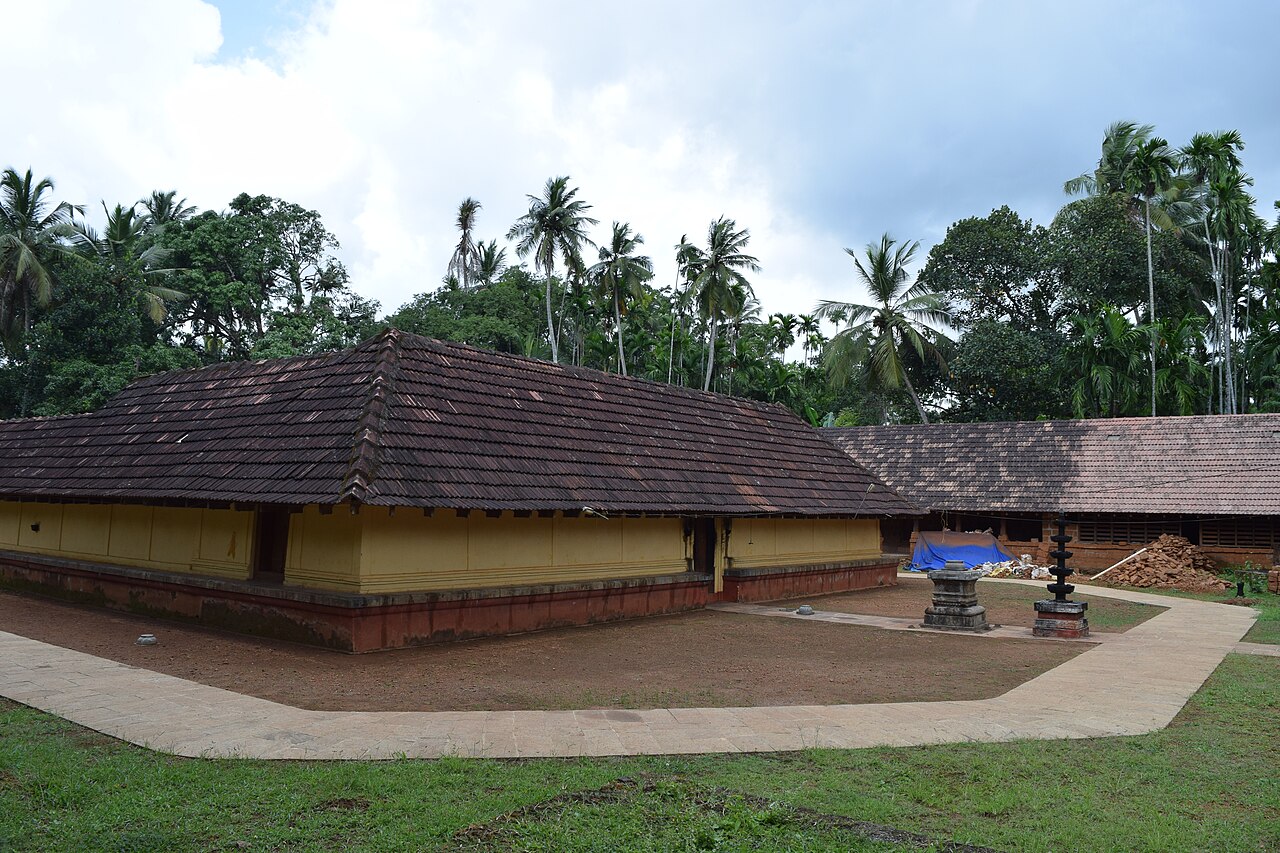 Pallimanna Siva Temple 5