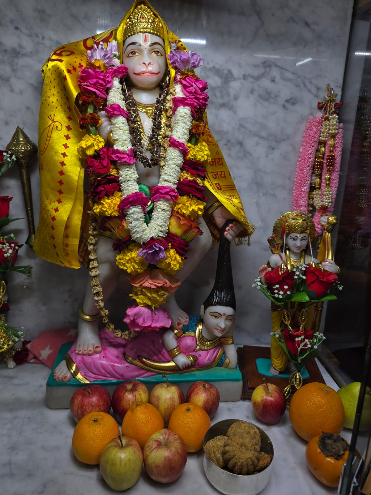 Shree Kutch Satsang Swaminarayan Temple 8