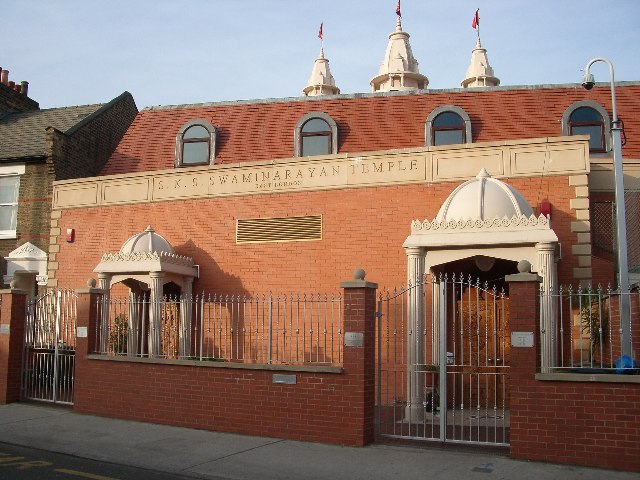 Shree Kutch Satsang Swaminarayan Temple 4