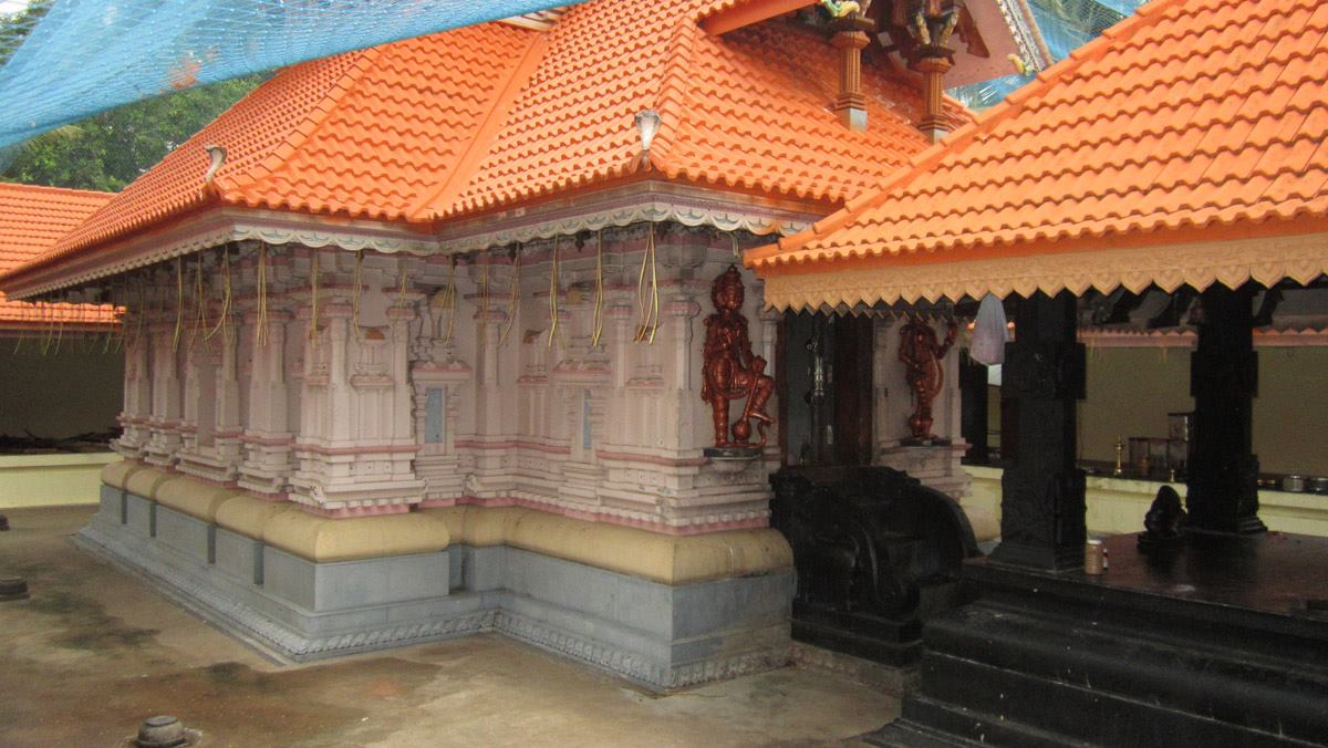 Arattupuzha Temple 7