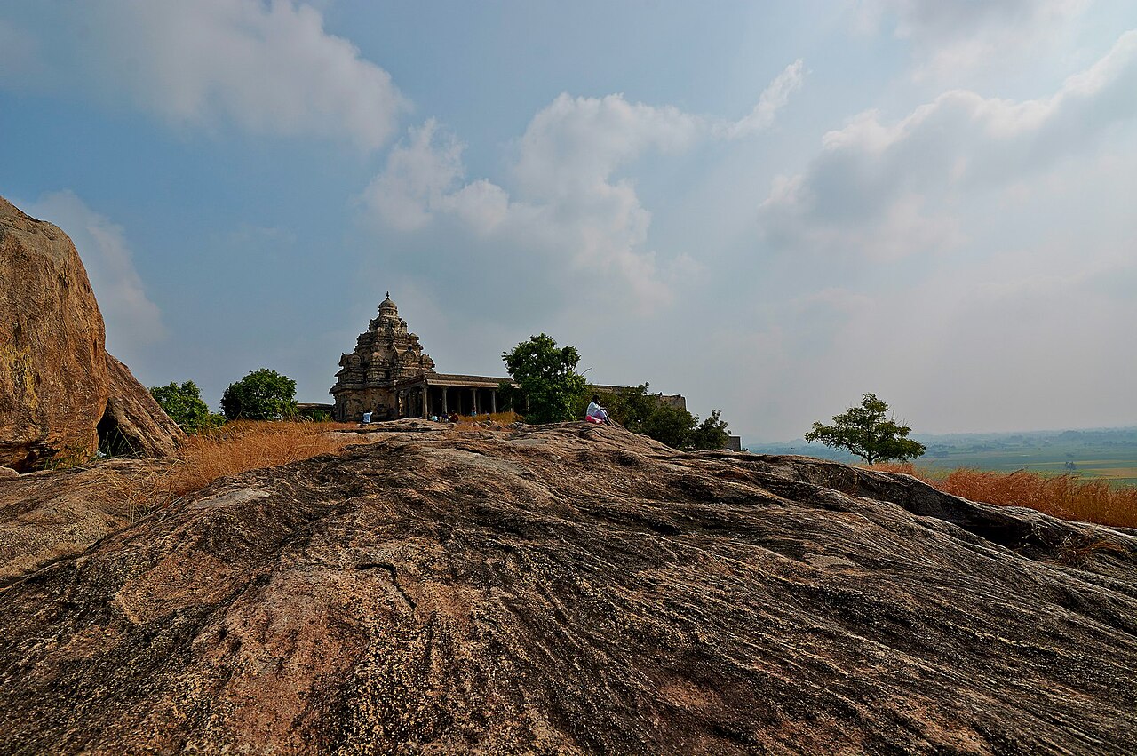 Thalagireeshwarar Temple 6