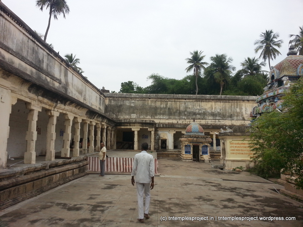 Odhanavaneswarar Temple, Tiruchotruturai 10