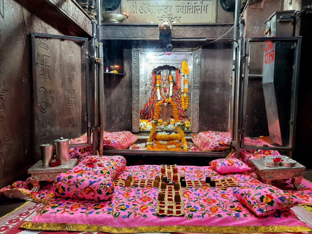 Chaubis Avatar Temple, Panthia Omkareshwar 4