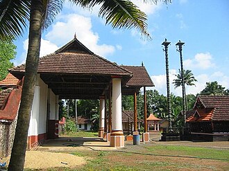 Vennimala Sri Rama Lakshmana Temple 4