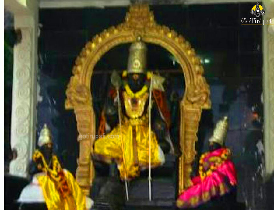 Tiruparangunram Paranginathar Temple 5