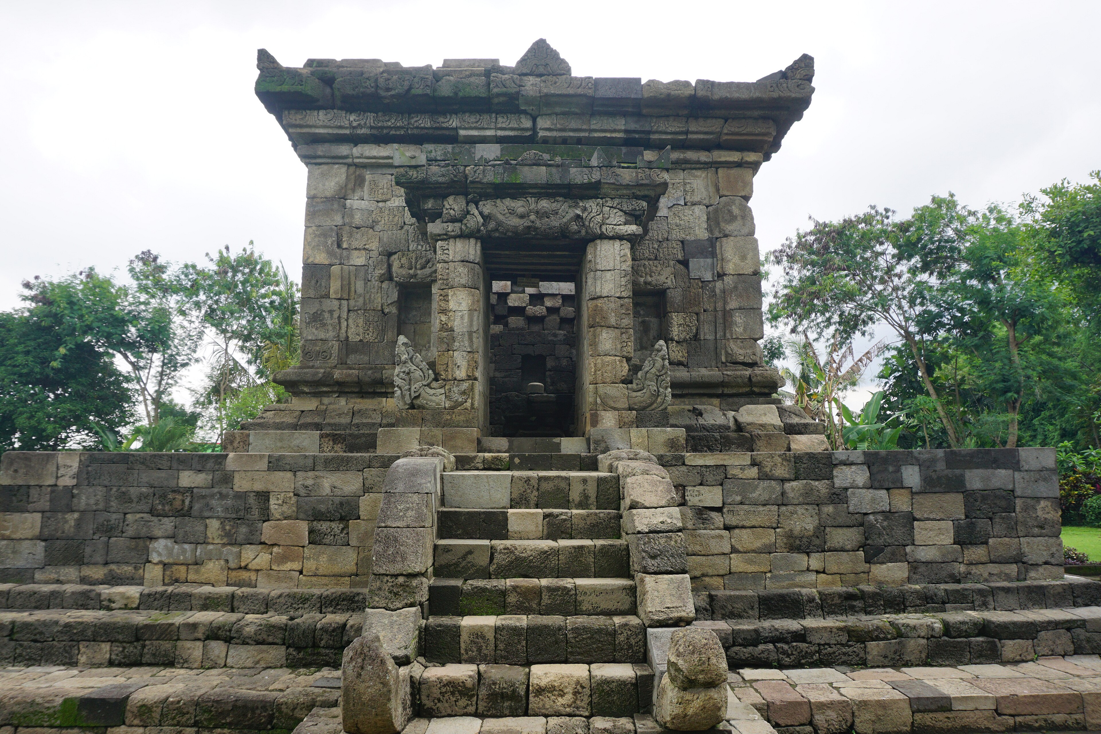 Badut Temple