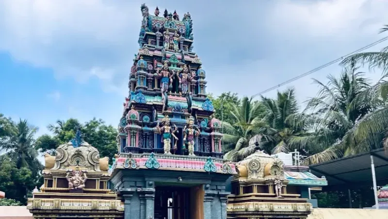 Karuvalarcheri Agastheeswarar Temple