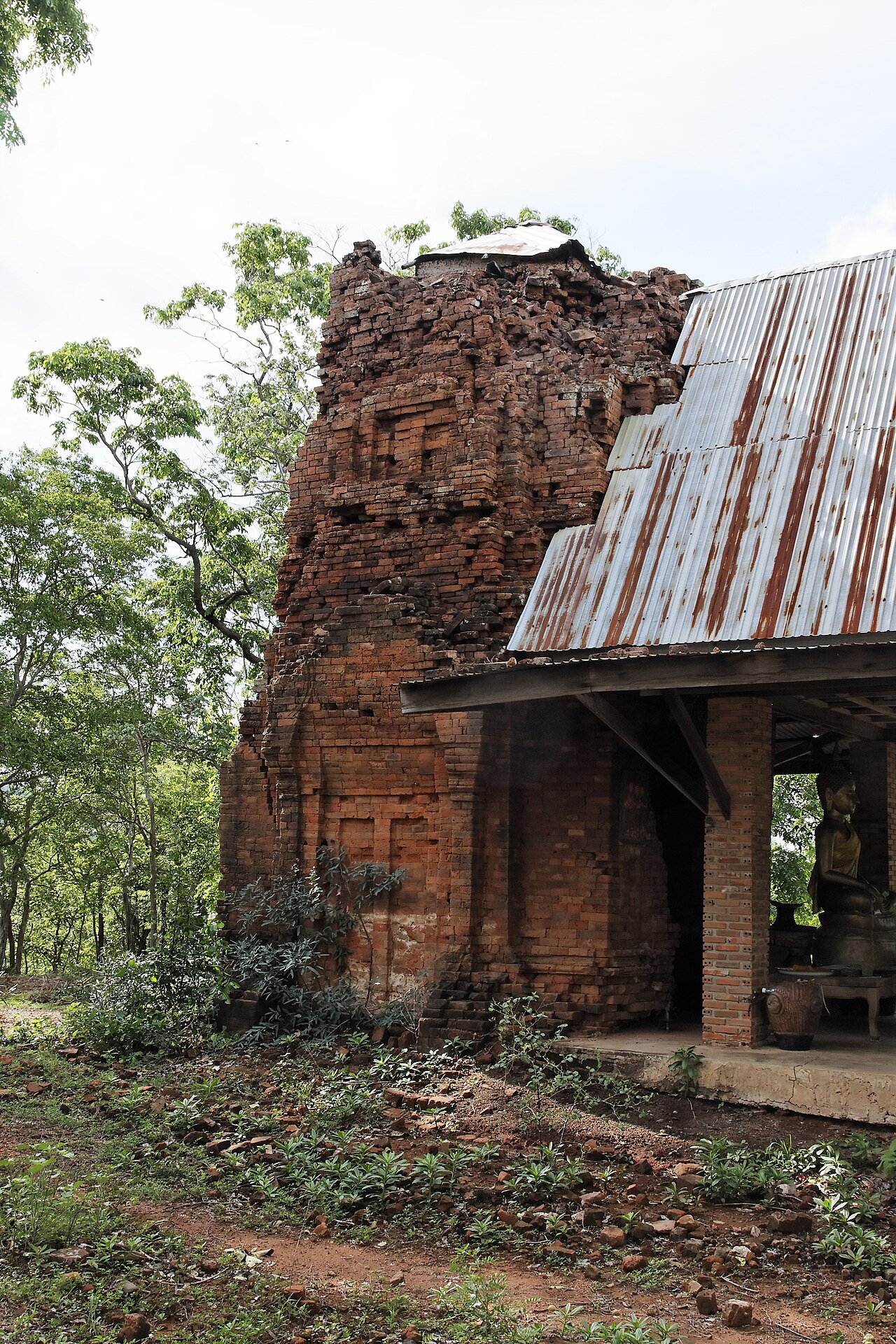 Prasat Khao Lon 8
