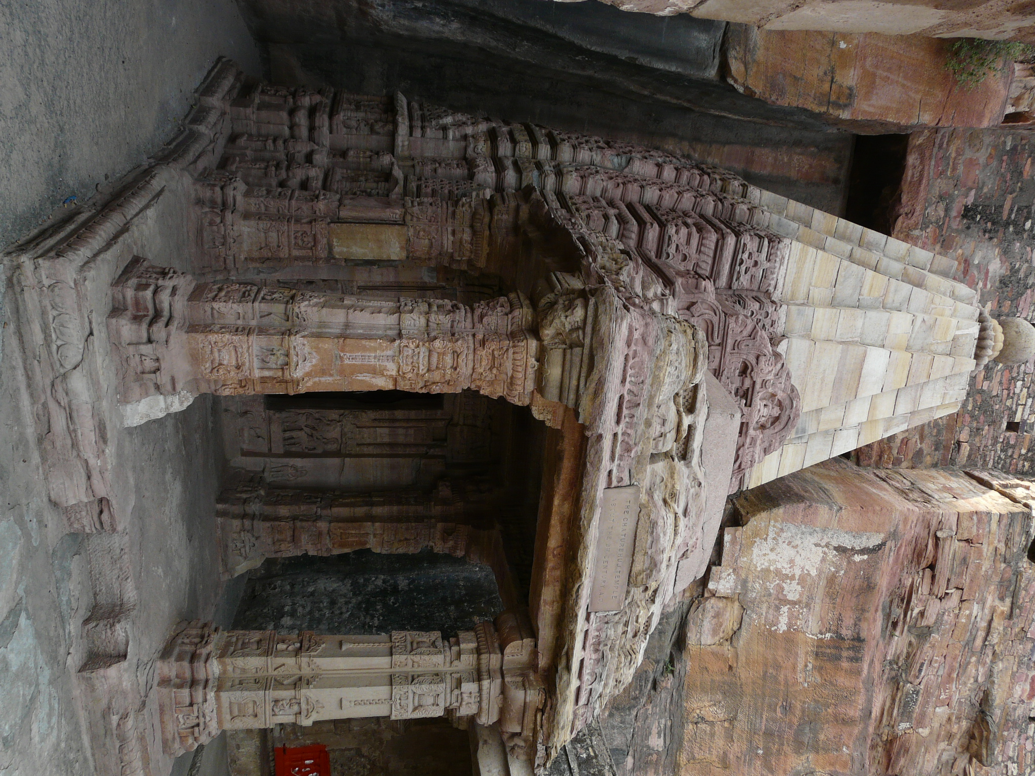 Chaturbhuj Temple, Gwalior 5