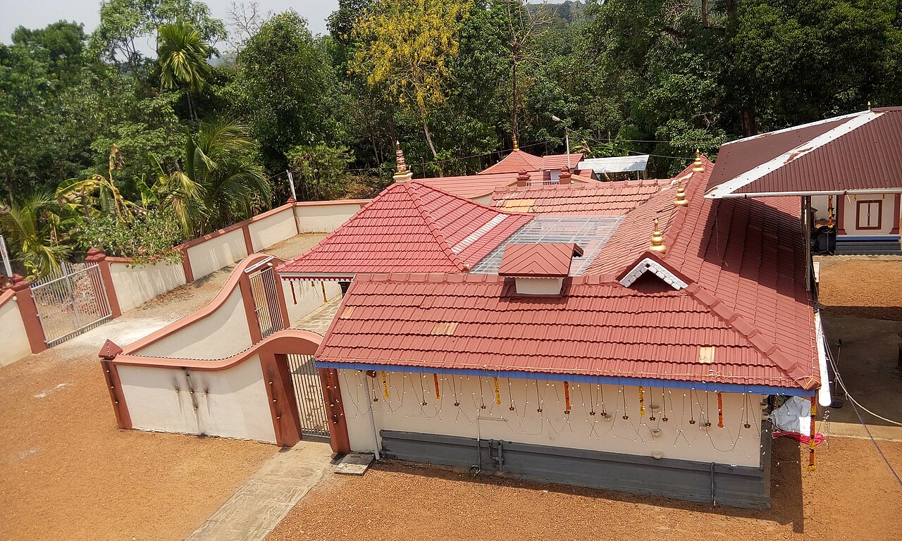 Pattupurakkal Bhagavathi Temple 4