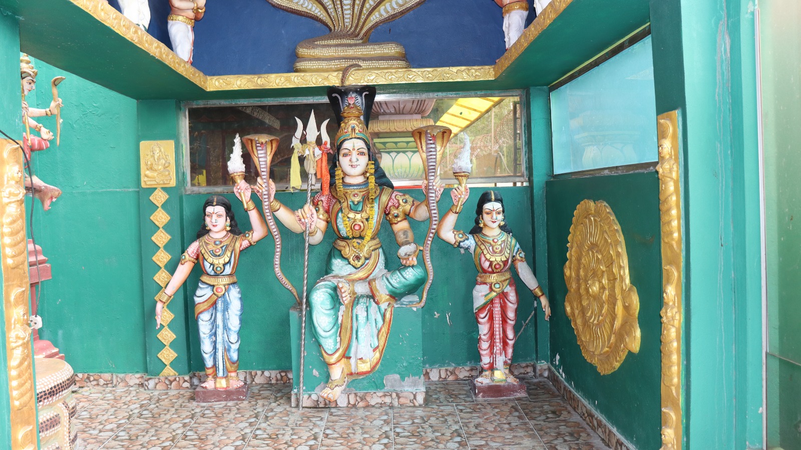Om Sri Maha Athi Nageswary Amman Temple, Puchong 4