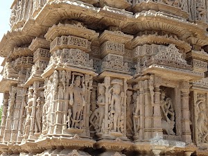 Limboji Mata Temple, Delmal 8