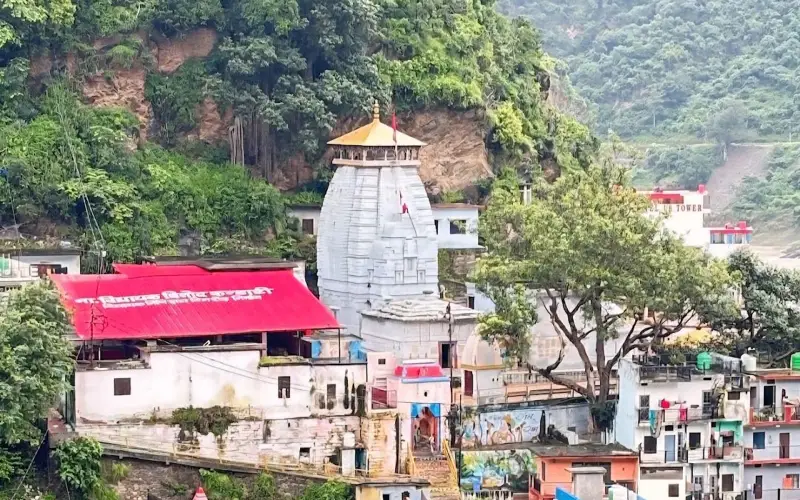 Surkanda Devi 4