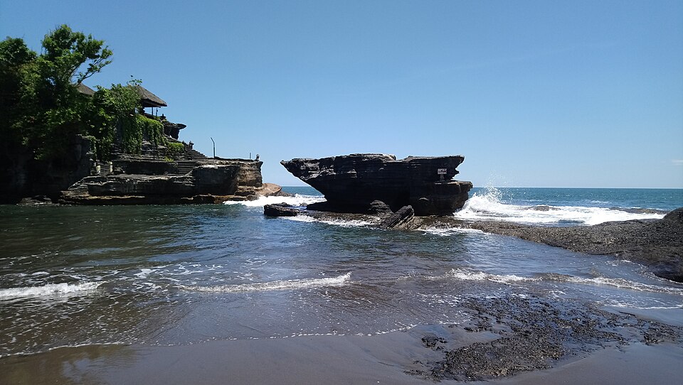 Tanah Lot 10