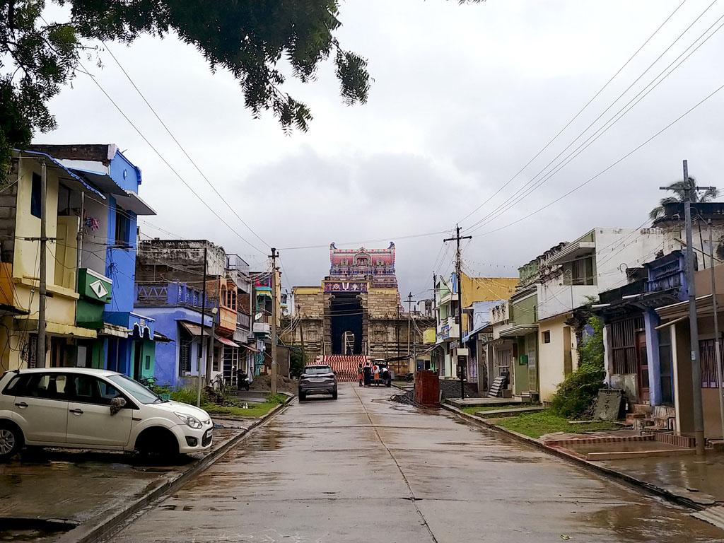 Vaishnava Nambi and Thirukurungudivalli Nachiar Temple 8