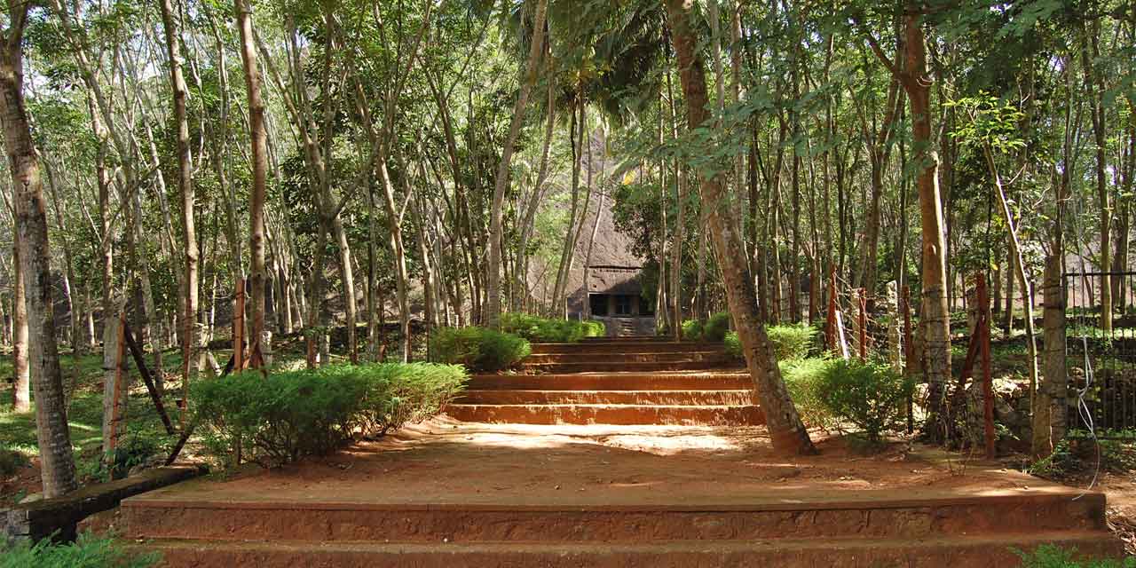 Thirunadhikkara Cave Temple