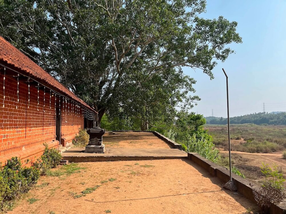Kattuvattur Siva Temple 4