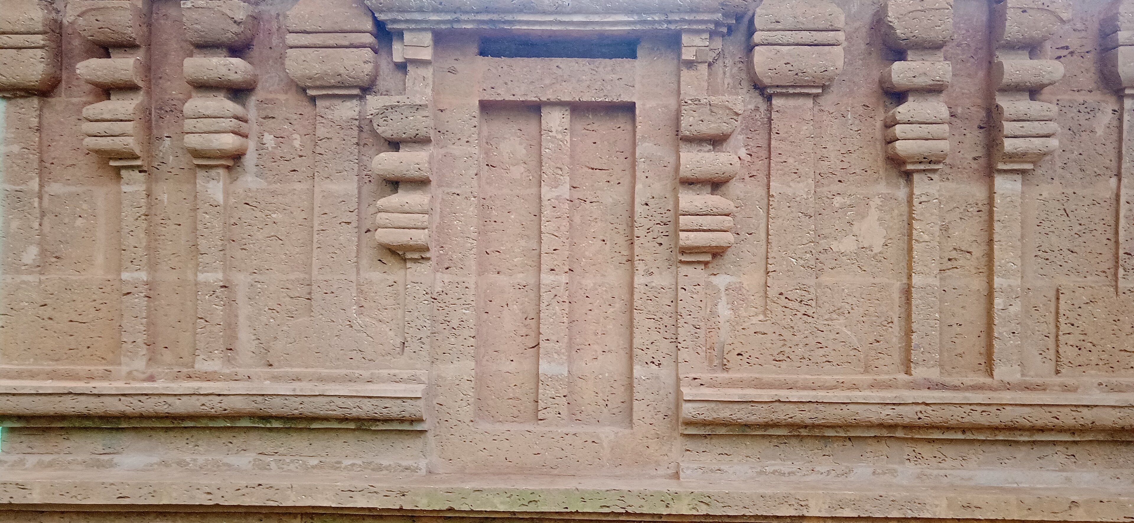 Kodumbu Mahadeva Temple