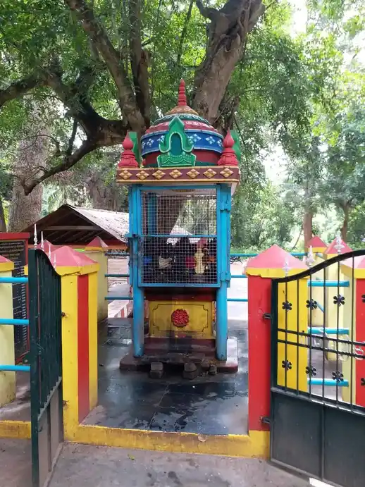 Allinagaram Veerappa Ayyanar Temple Theni 5