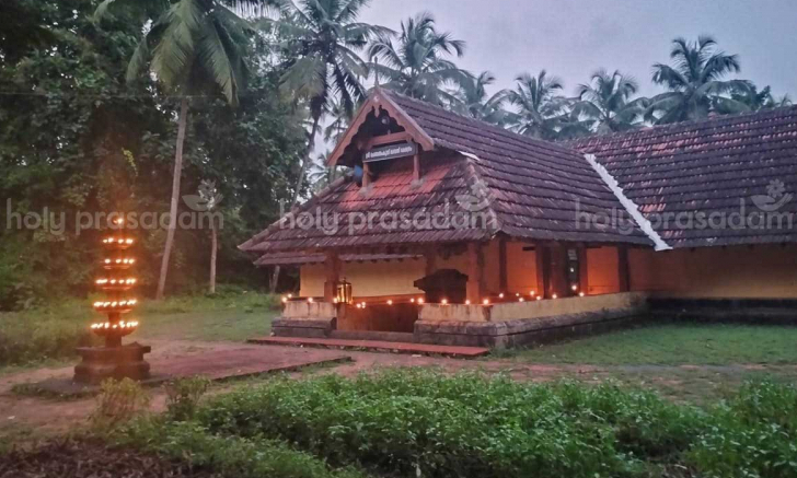 Chenganamkunnu Bhagavathy Temple 6