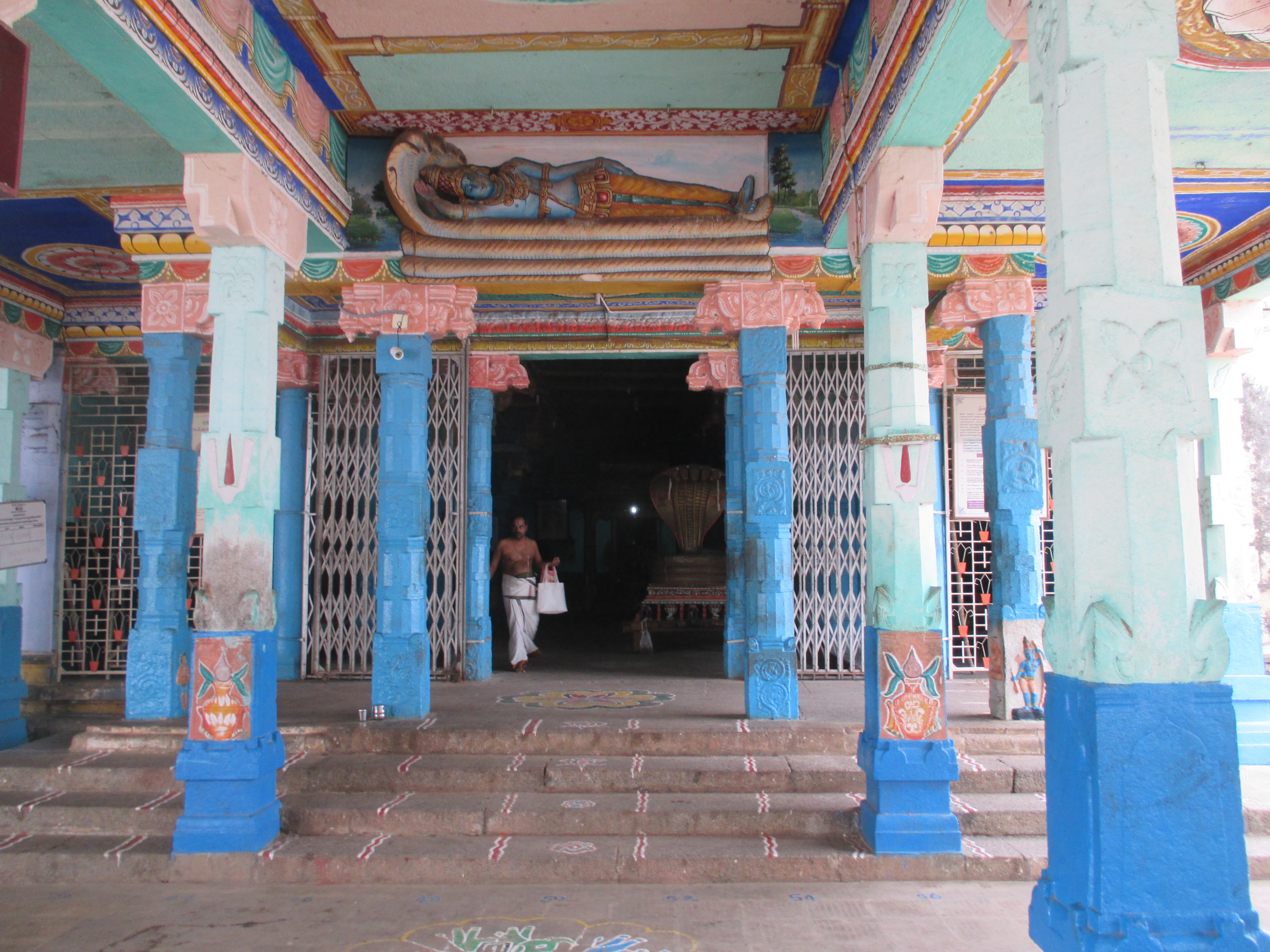 Neelamegha Perumal Temple 6