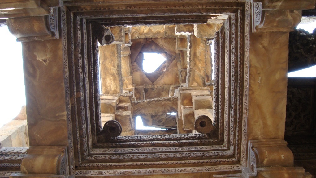 Kakanmath temple, Sihoniya 13