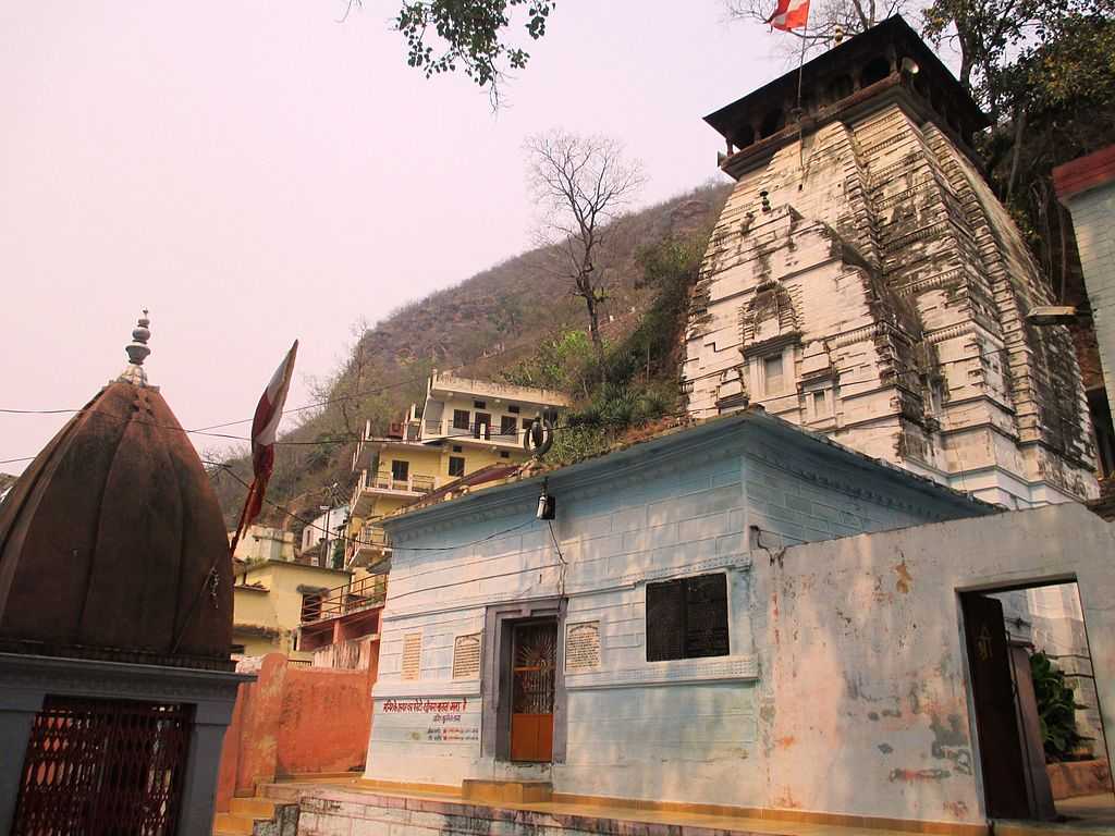 Raghunath Temple, Devprayag