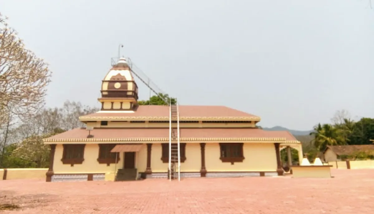 Shree Siddheshwar Mandir, Balni Karwar
