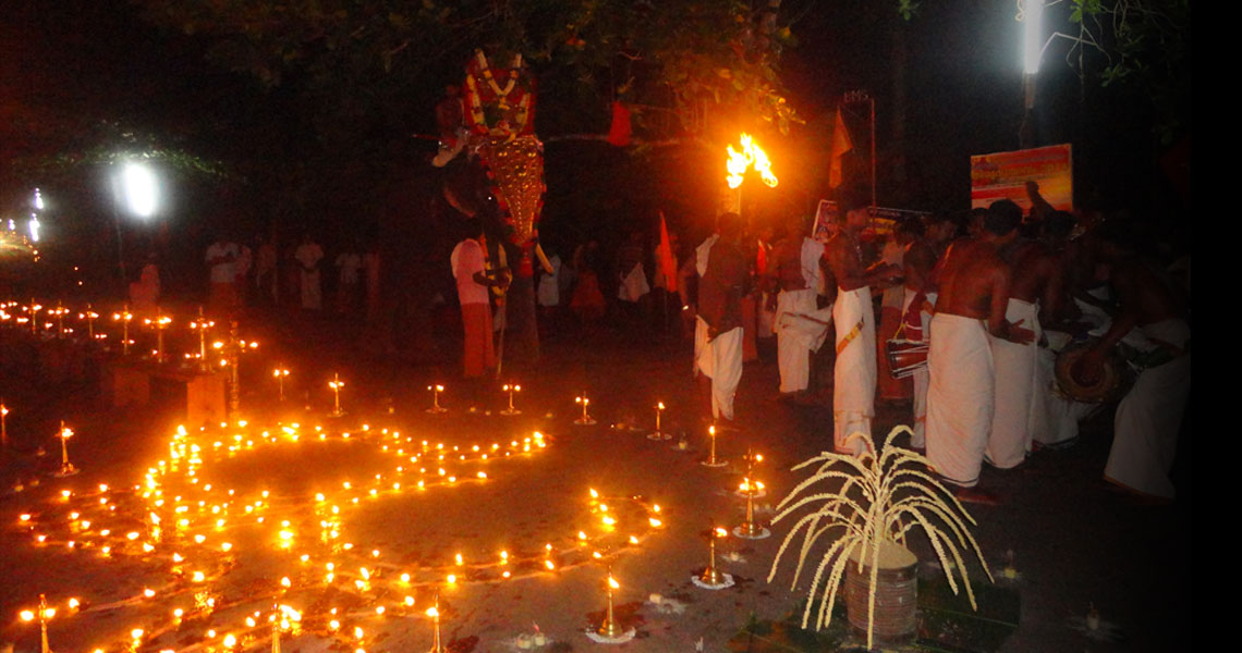 Kulathoor Phanamugham Devi Temple 9