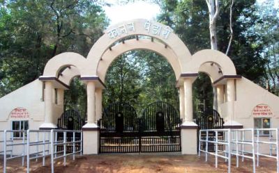 Devrani Jethani Temple Complex 14