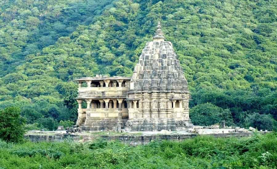 Navlakha temple