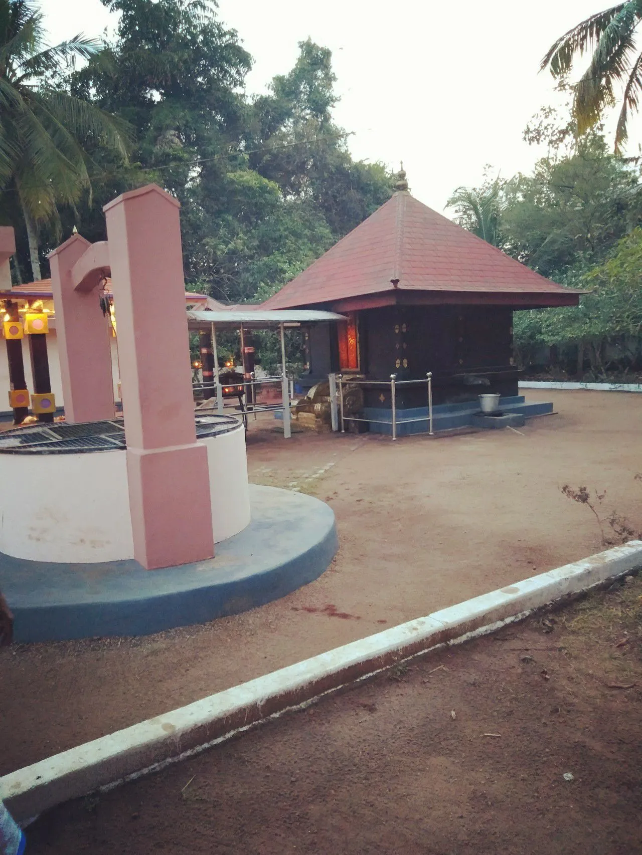 Umbarnadu Sree Dharma Shasta Temple 6