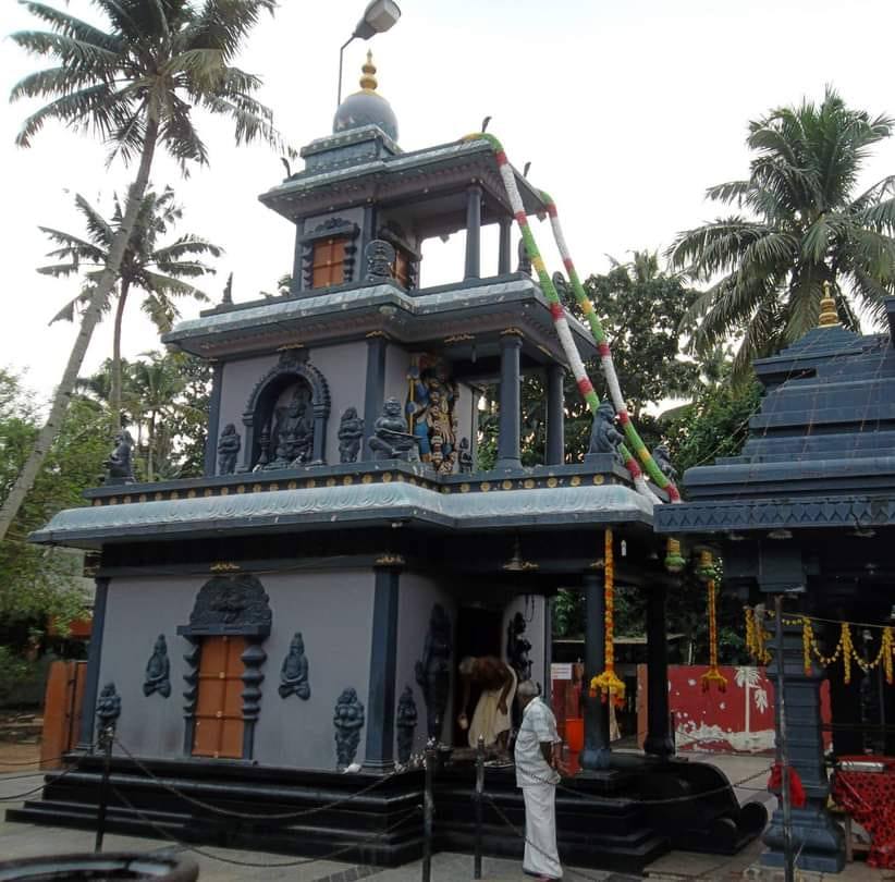 Kodimoottil Sri Bhadrakaali Temple 4