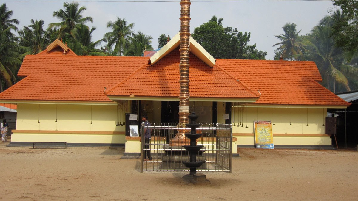 Arattupuzha Temple 5