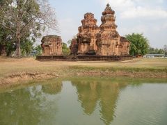 Prasat Sikhoraphum 4
