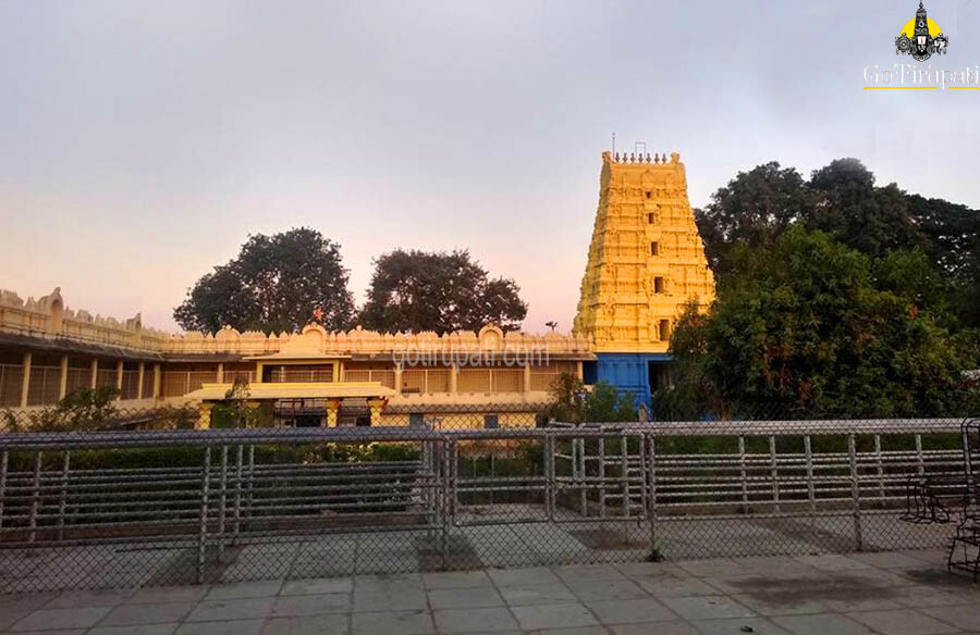Dharmapuri Paravasudeva Perumal Temple 7