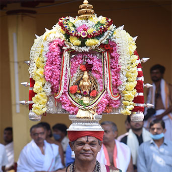 Iruvail shri durgaparameswari temple 6