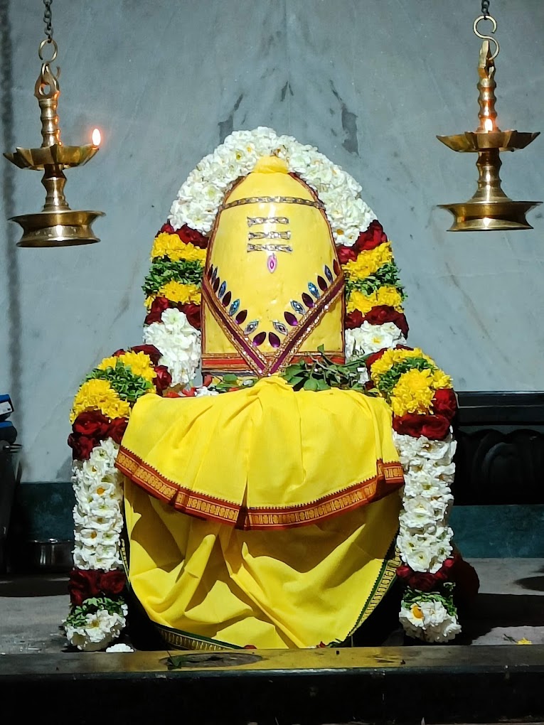 Shree Dwadasha Jyotirlinga Shiva Temple 4