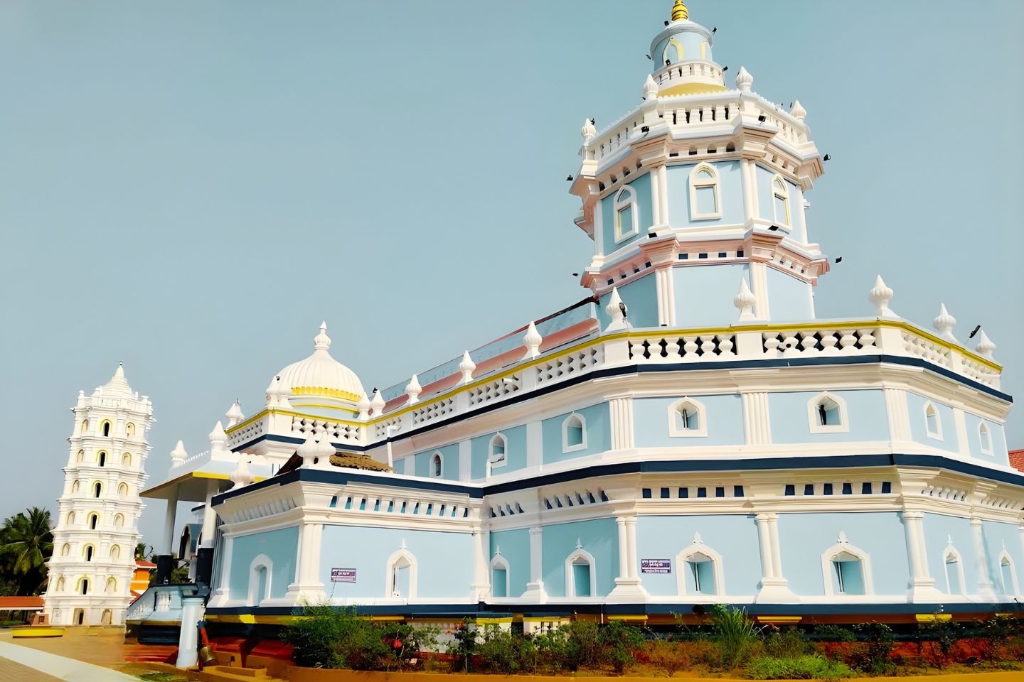 Mangueshi Temple