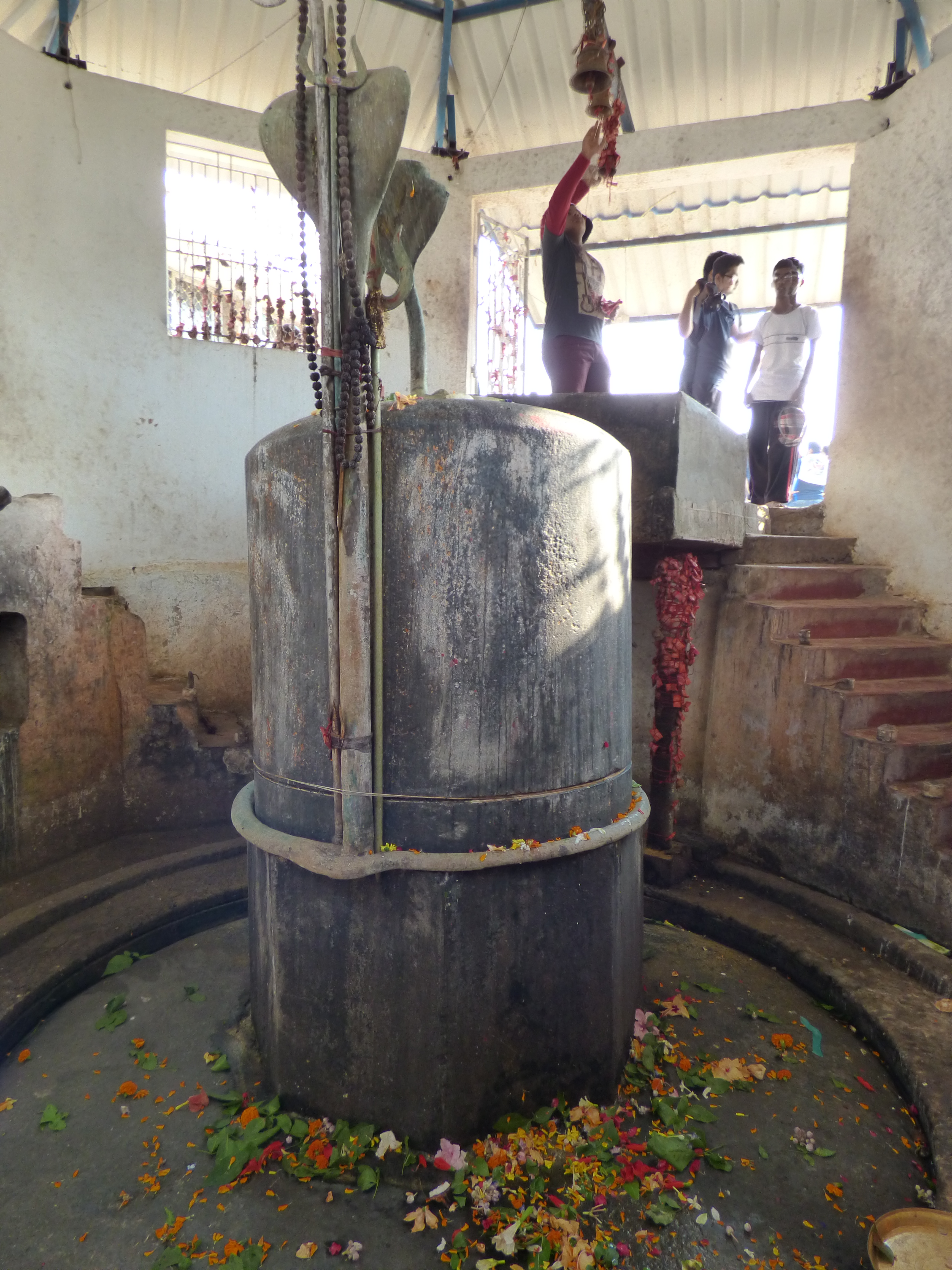 Bhusandeswar Temple