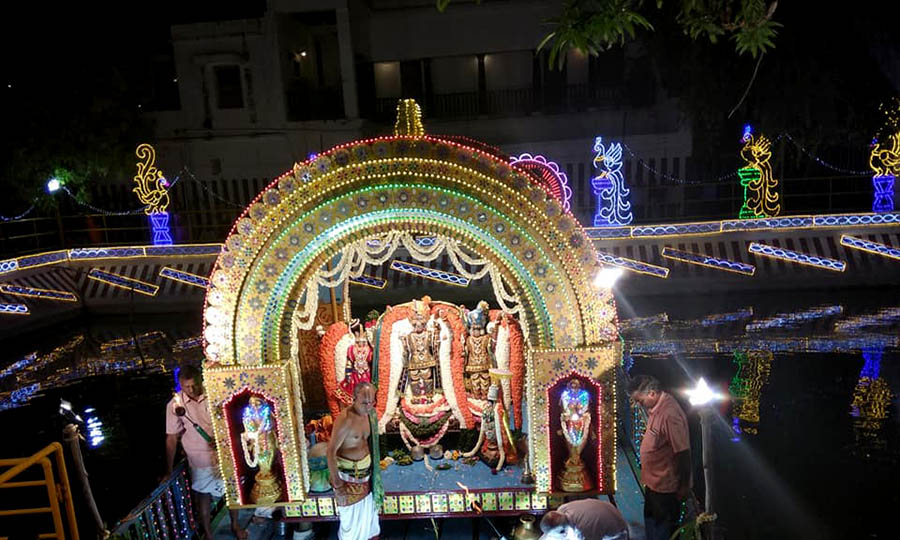 Varadharajaperumal temple, Thirubuvanai