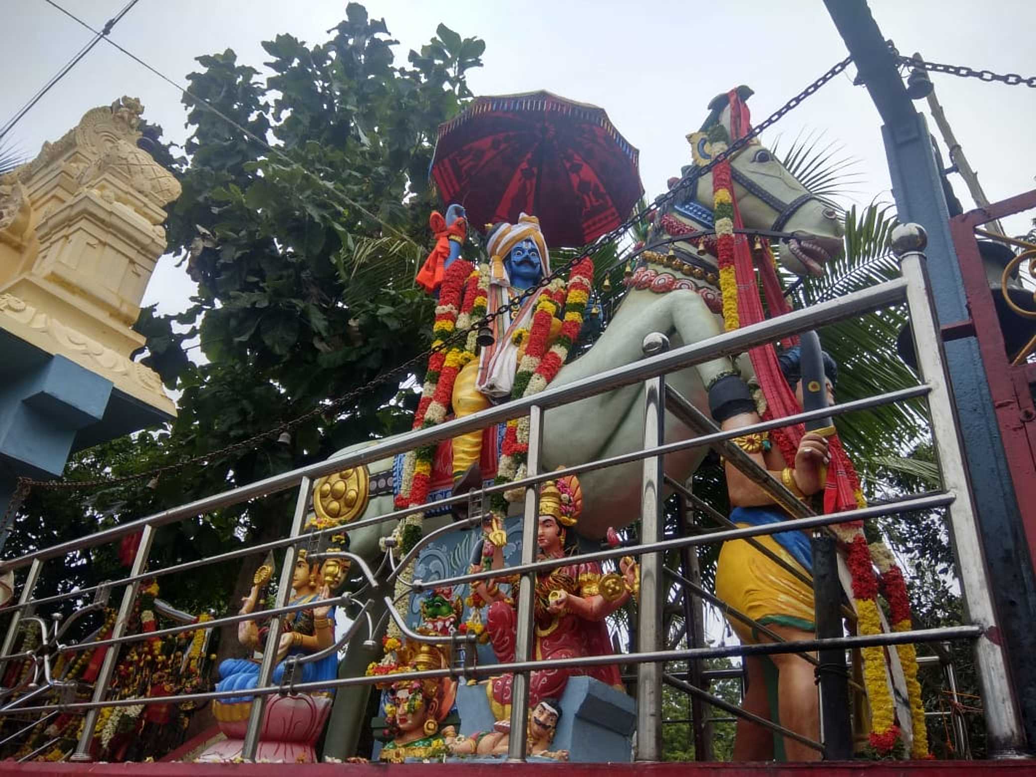 Vannikonendal Karuppasamy Temple 4