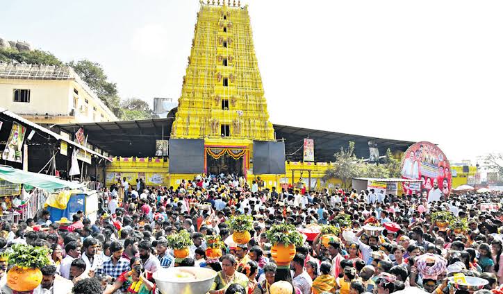 Mallanna Swamy Temple, Komuravelle